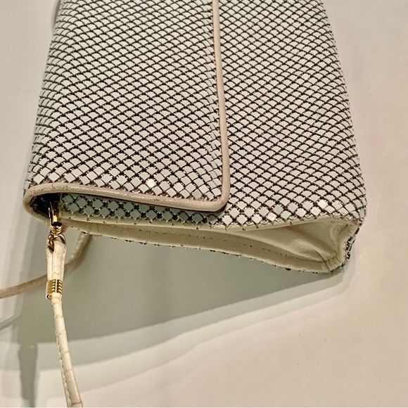 Vintage Whiting and Davis White Metal Mesh Cross Body Shoulder Bag Leather Strap - Picture 5 of 15